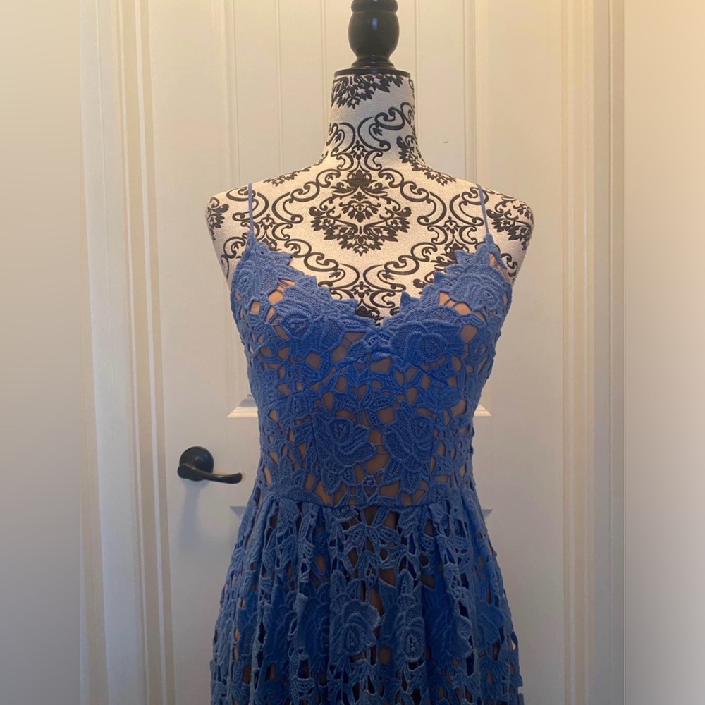 H&M Elegant Blue Lace Women Dress - Picture 2 of 2